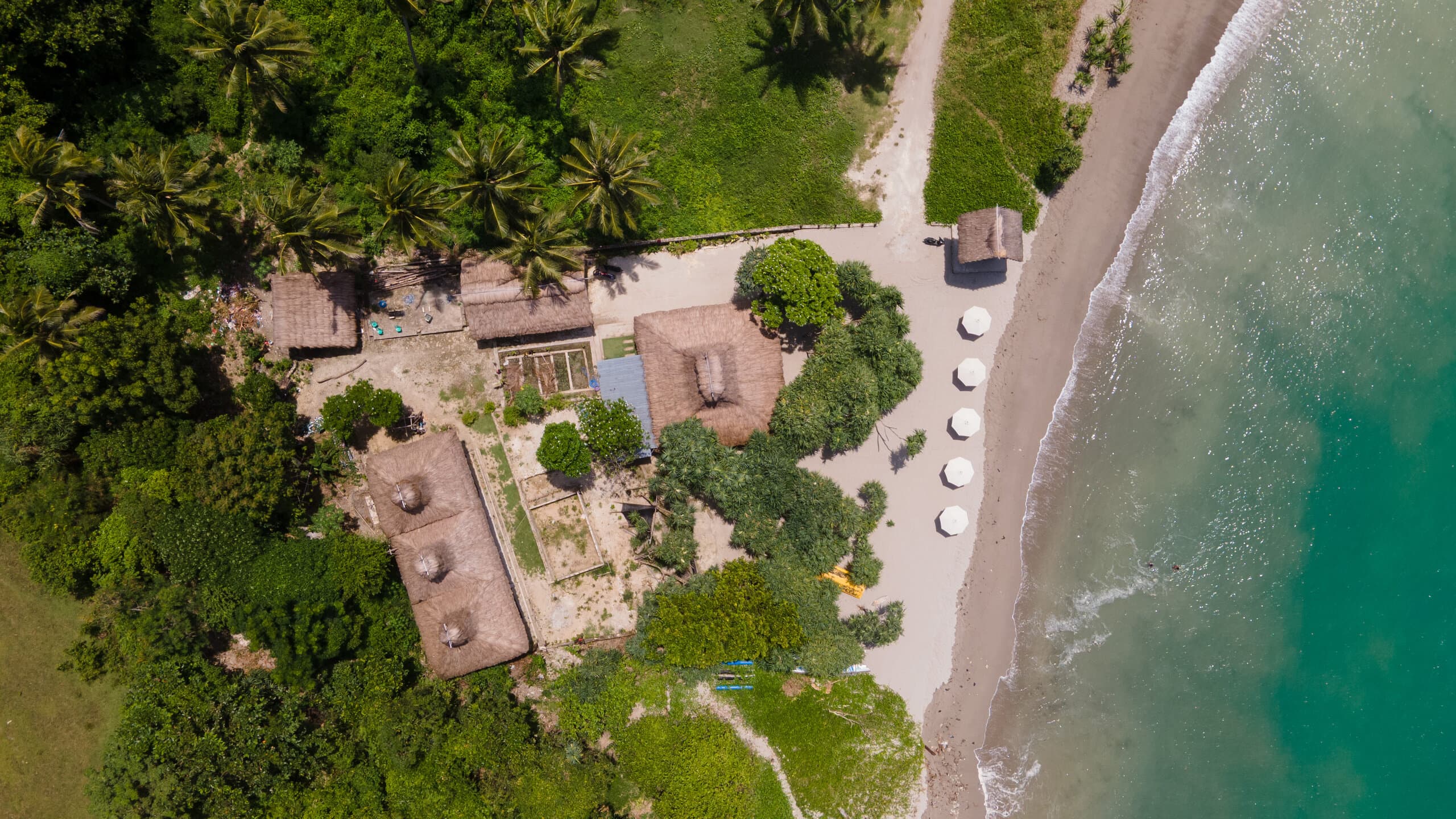 Corner Beach Bar